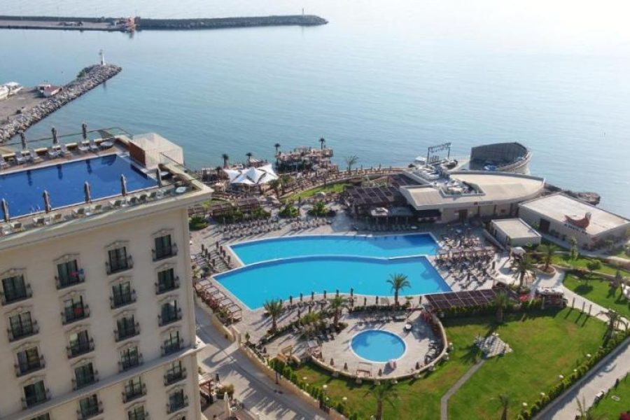 Lord’s Palace Hotel SPA Casino