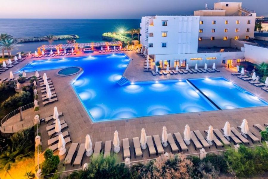 Vuni Palace Hotel & Spa